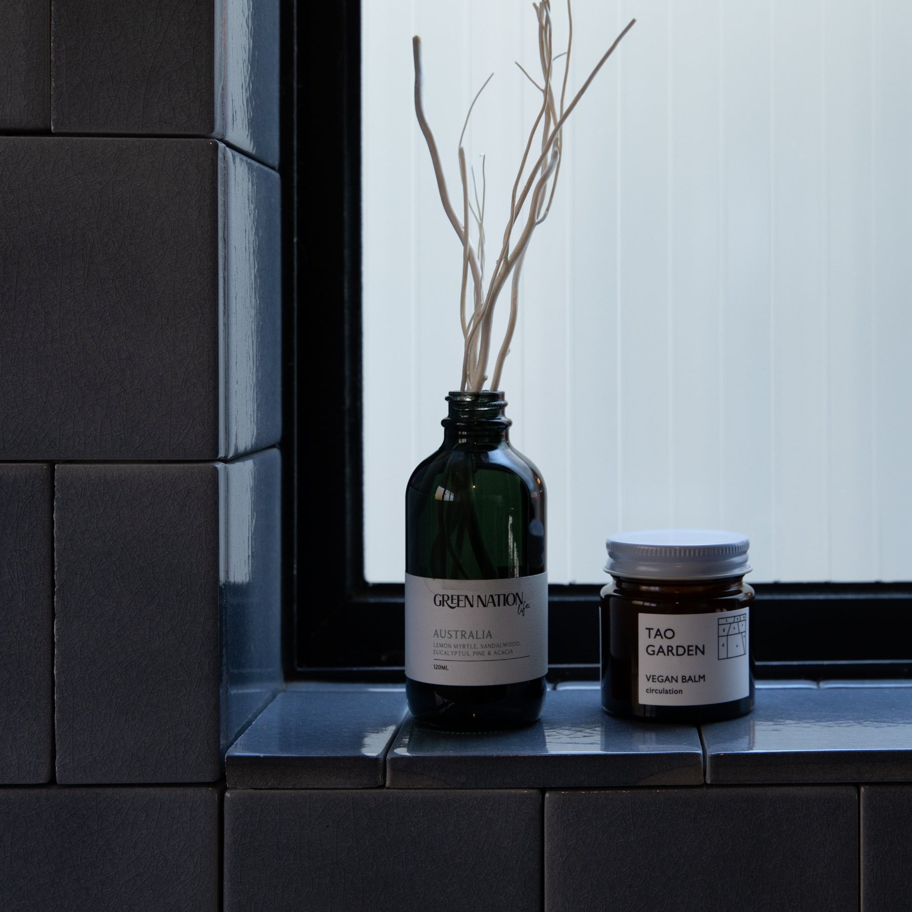 リードディフュザー Content (ブラックベリー&パチョリ)